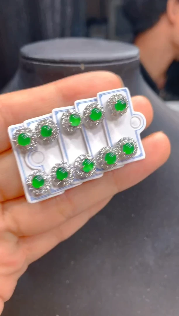 定制翡翠未镶嵌3多样性发货（发其一）