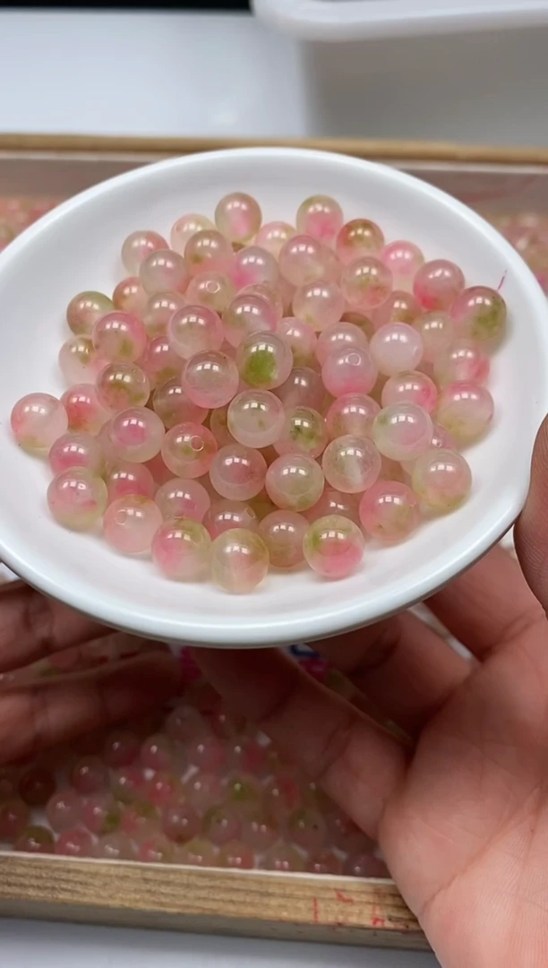 玛瑙/玉髓散珠未镶嵌A1583 粉盐源8mm30颗8.8元