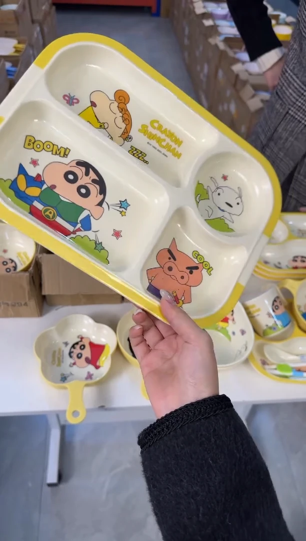 密胺蜡笔小新四格盘