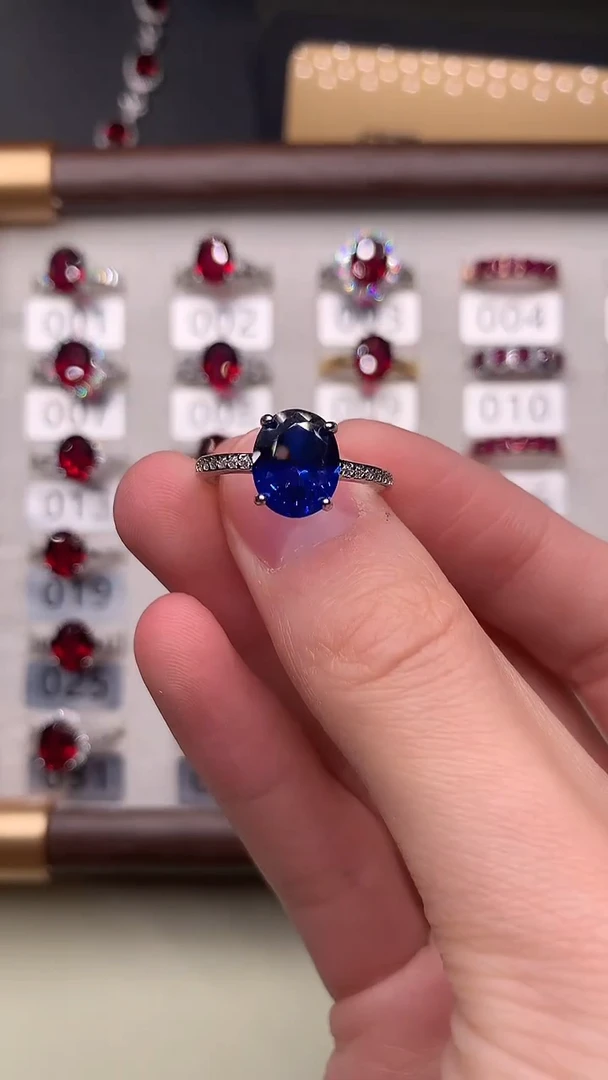 戒指蓝宝石银S925镶嵌·····