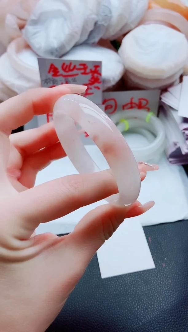 【闪购商品】石英质玉手镯未镶嵌K277-59-60