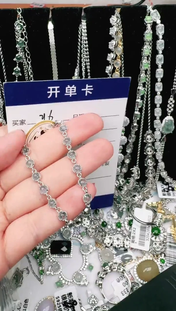 翡翠戒指银S925镶嵌1111