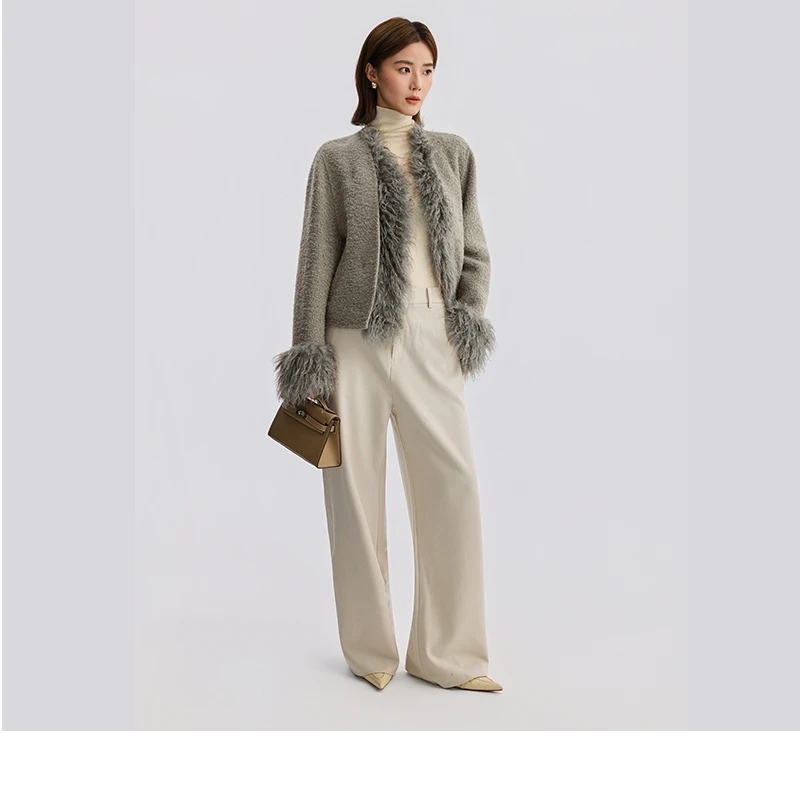 高奢羊驼双面毛呢！浅灰毛绒镶边开衫女短款外套，气质拉满85025