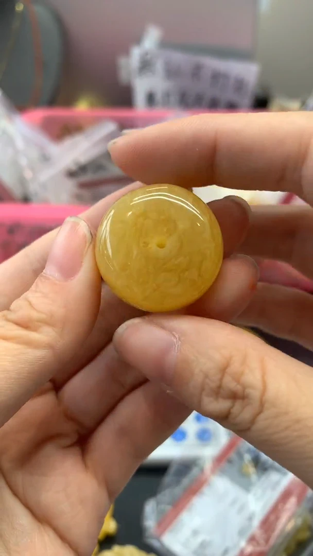 未镶嵌琥珀珠宝奇石静**尼1064（3发1补