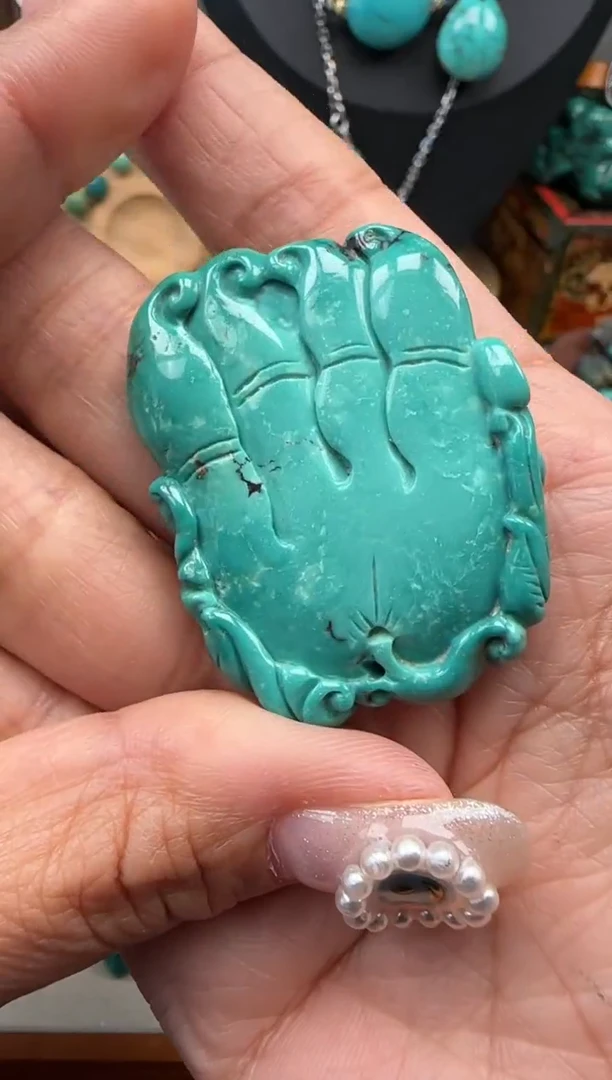 未镶嵌绿松石珠宝奇石依**妈绿松石