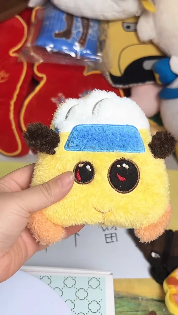 毛绒毛绒玩具样版黄色车车挂件
