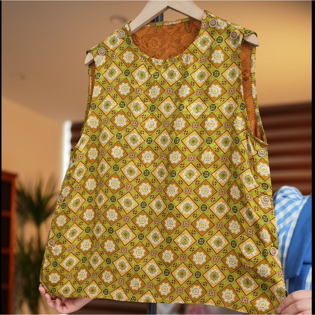 清风<<非遗美学>>1271时尚减龄显瘦无袖背心