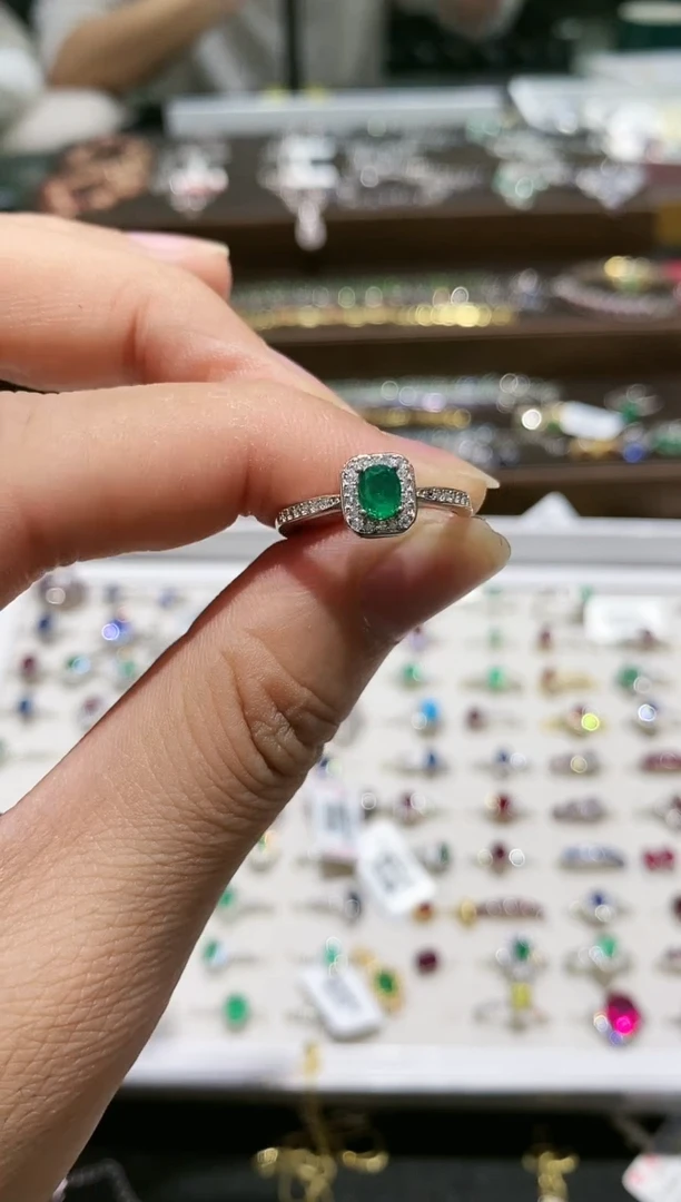 【闪购商品】祖母绿戒指银S925镶嵌戒指