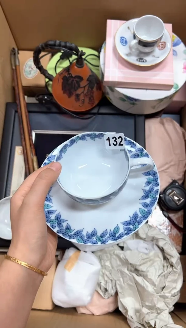 瓷片?****?+132中古商品谨慎参拍