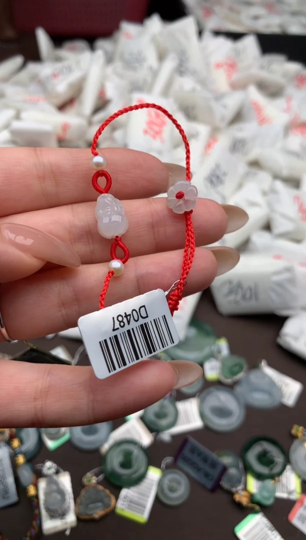 【闪购商品】翡翠手绳未镶嵌一