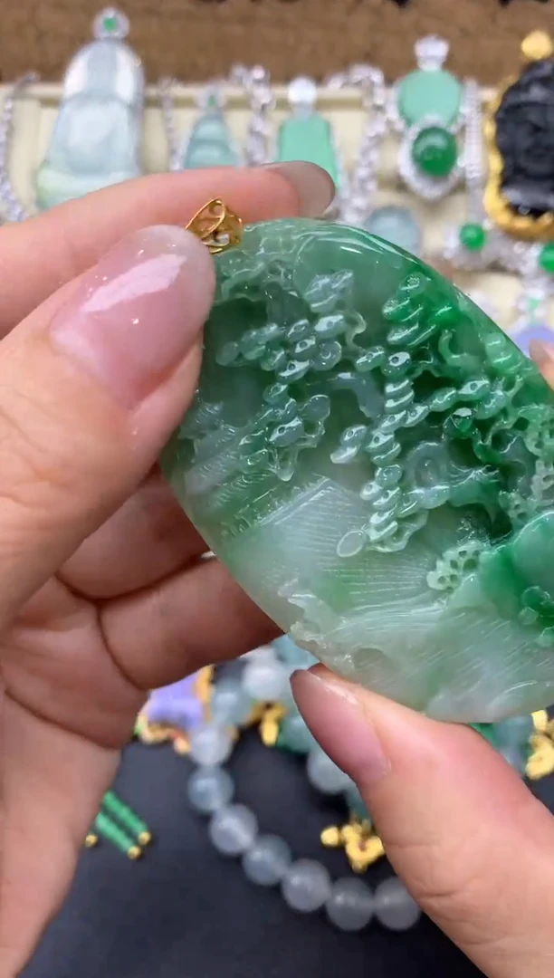 【闪购商品】翡翠颈饰18K金镶嵌40-中国好珍宝