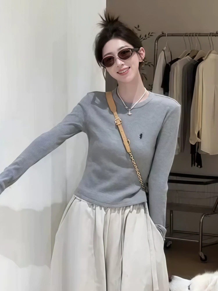 韩系休闲风圆领正肩长袖T恤2025早秋季新款修身显瘦打底衫上衣女