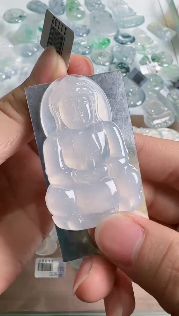 【闪购商品】翡翠吊坠(不含链)未镶嵌··