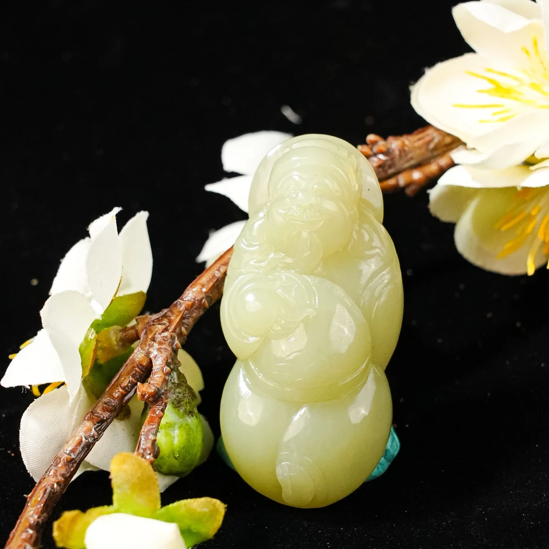 lot6 和田玉黄口财神/qg51125-177957 保利山东拍卖
