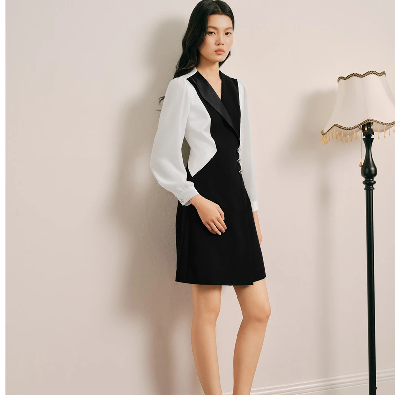 OBBLIGATO奥丽嘉朵25春季金标黑色交叉小V领连衣裙1C35105380