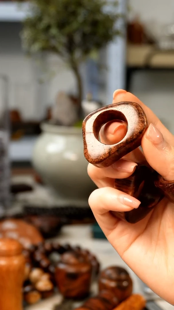 【闪购商品】黄花梨/降香黄檀海黄随型扳指