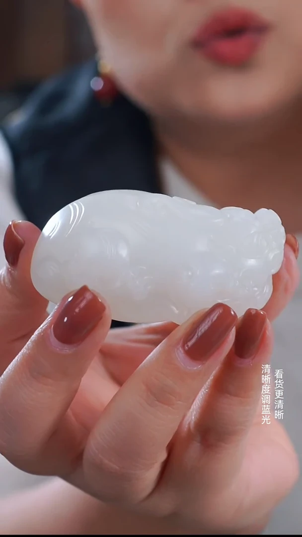 颈饰未镶嵌和田玉白玉貔貅吊坠