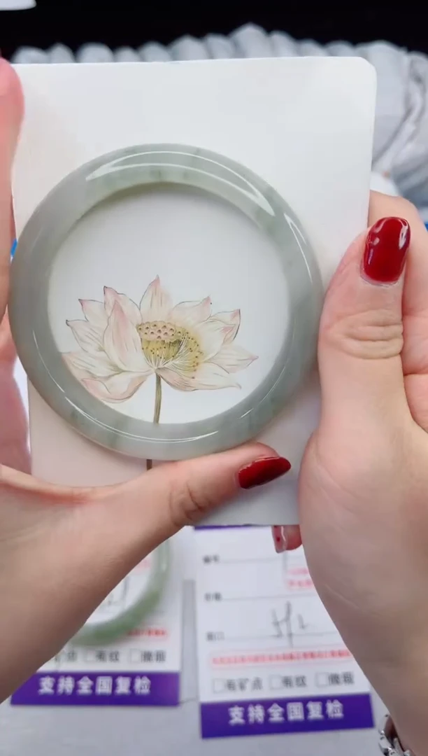 【闪购商品】石英质玉手镯合金9-59.2福利