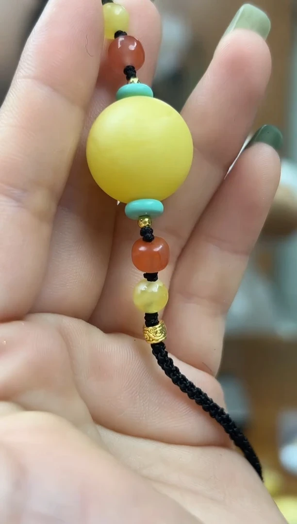 未镶嵌蜜蜡裸石蜜蜡吊坠