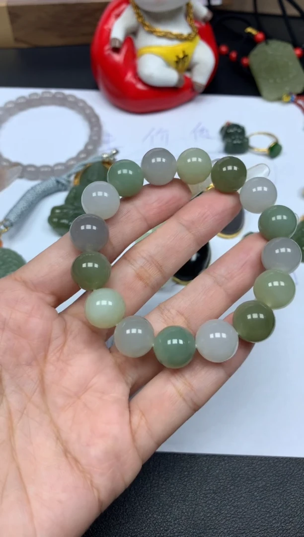 未镶嵌手链和田玉和田玉