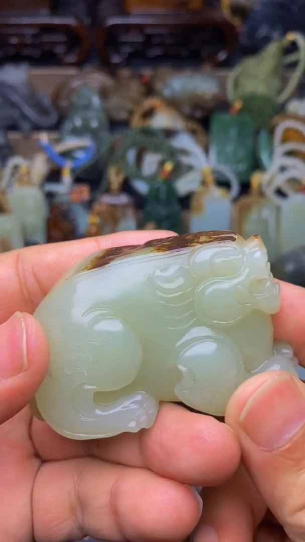 未镶嵌和田玉把件1
