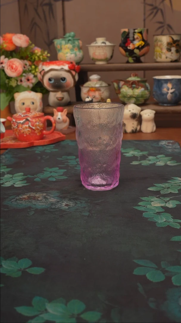 【落单】渐变粉手握杯