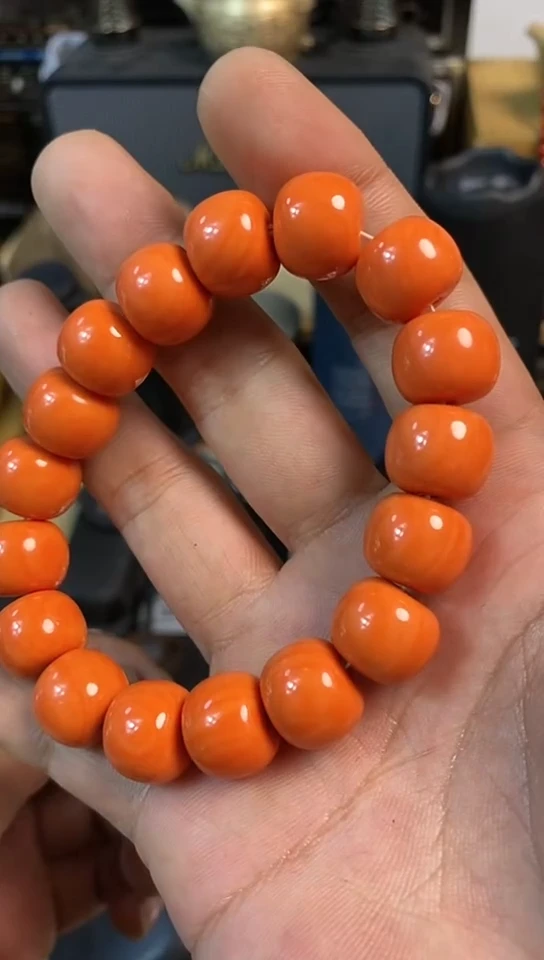 瓷片闪购商品   如图所示