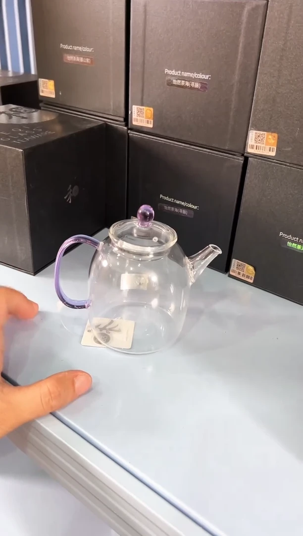 禾器宴臣壶浅紫色