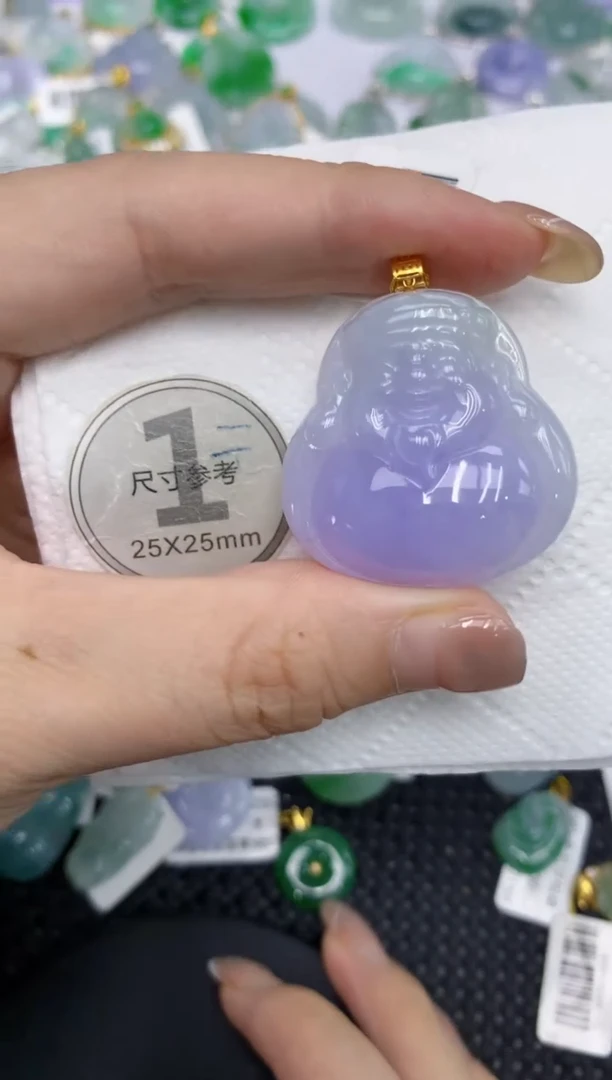 颈饰18K金镶嵌翡翠111111111