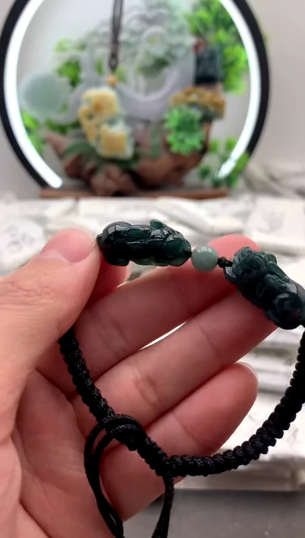 【闪购商品】翡翠颈饰未镶嵌貔貅手绳【品质一般能接受再拍】