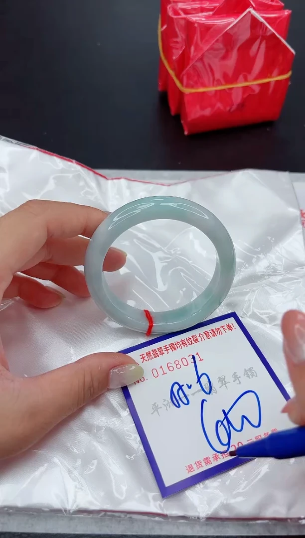 翡翠手镯未镶嵌11111111