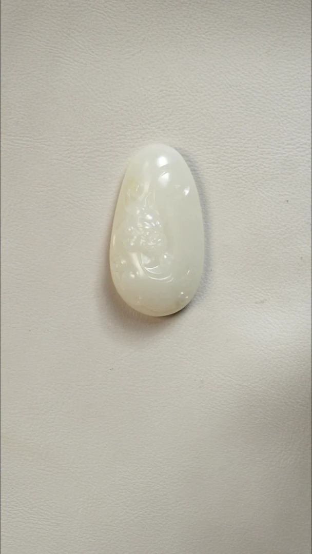 未镶嵌和田玉挂件貔貅