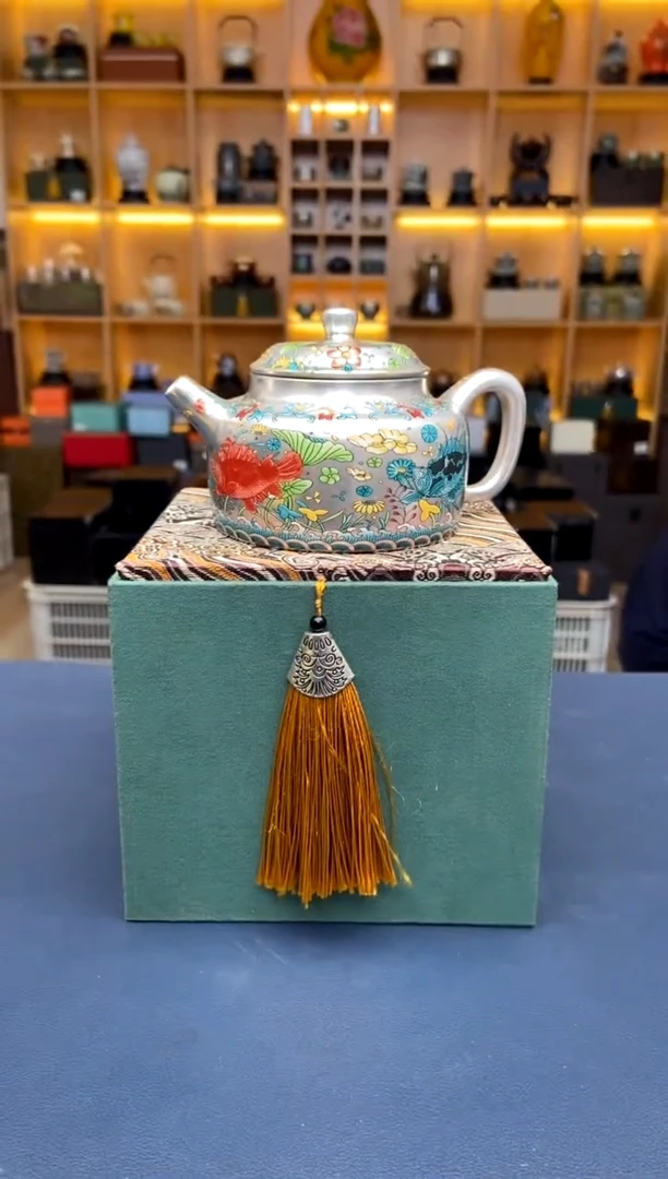 【闪购商品】撤柜高货，价格随便开@@ZH1836