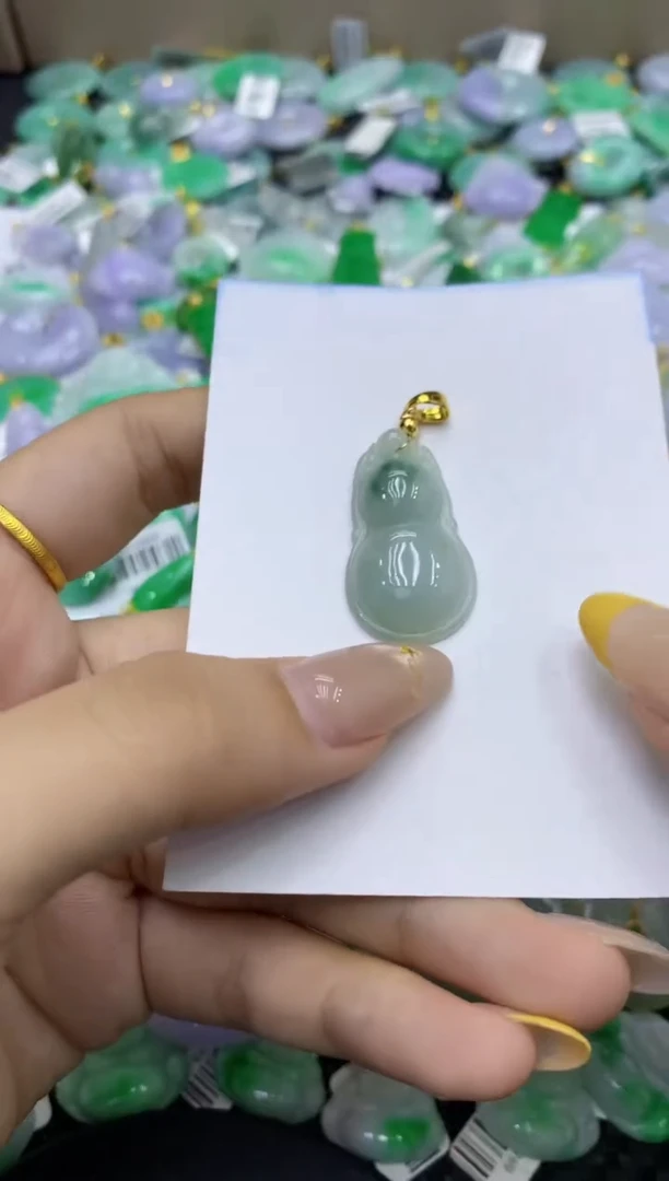 颈饰未镶嵌翡翠天然缅甸翡翠A货