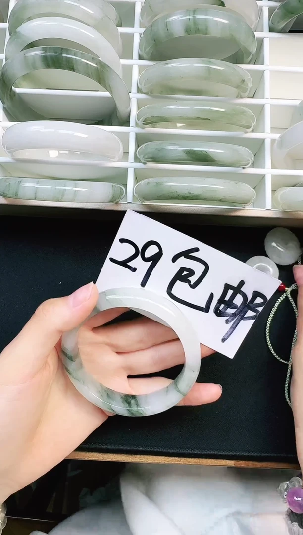 未镶嵌手镯石英质玉24-58