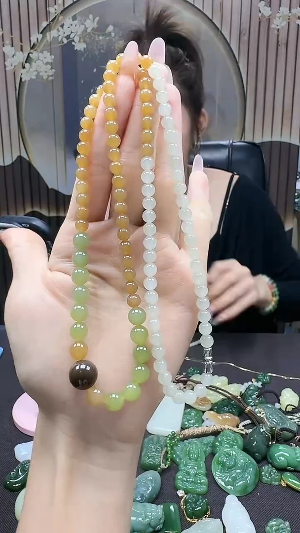 未镶嵌和田玉挂件1