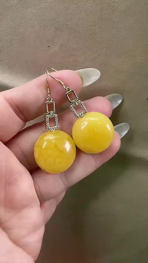 琥珀颈饰未镶嵌耳环
