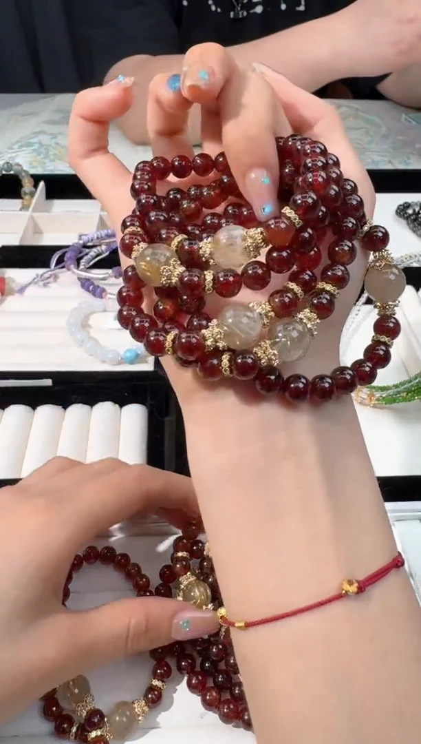 【闪购商品】石榴石手链未镶嵌I049石榴石金发顶珠设计款