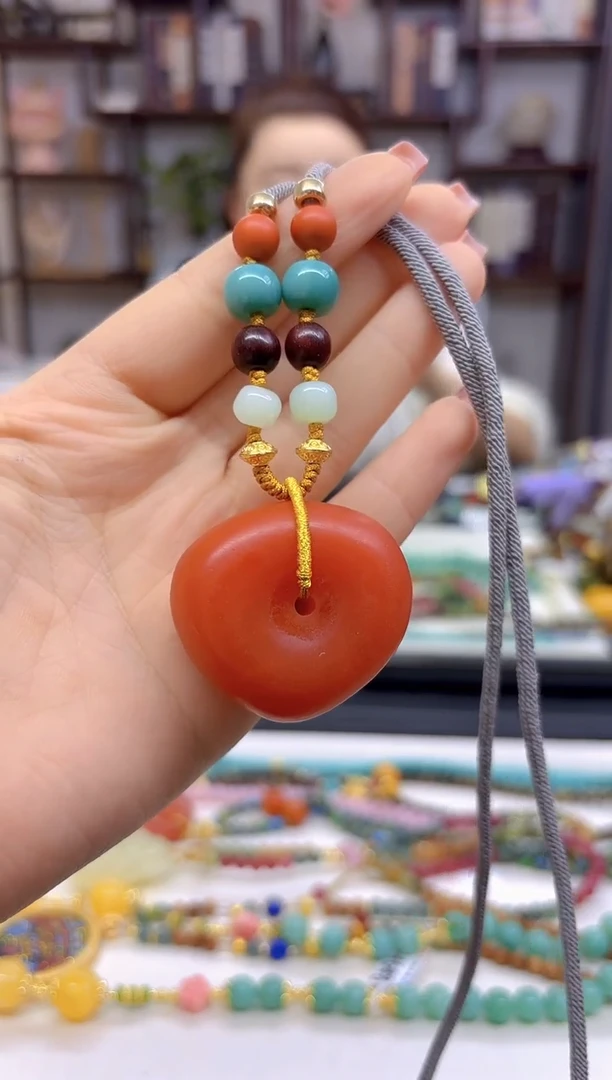 【闪购商品】蜜蜡毛衣链未镶嵌M378