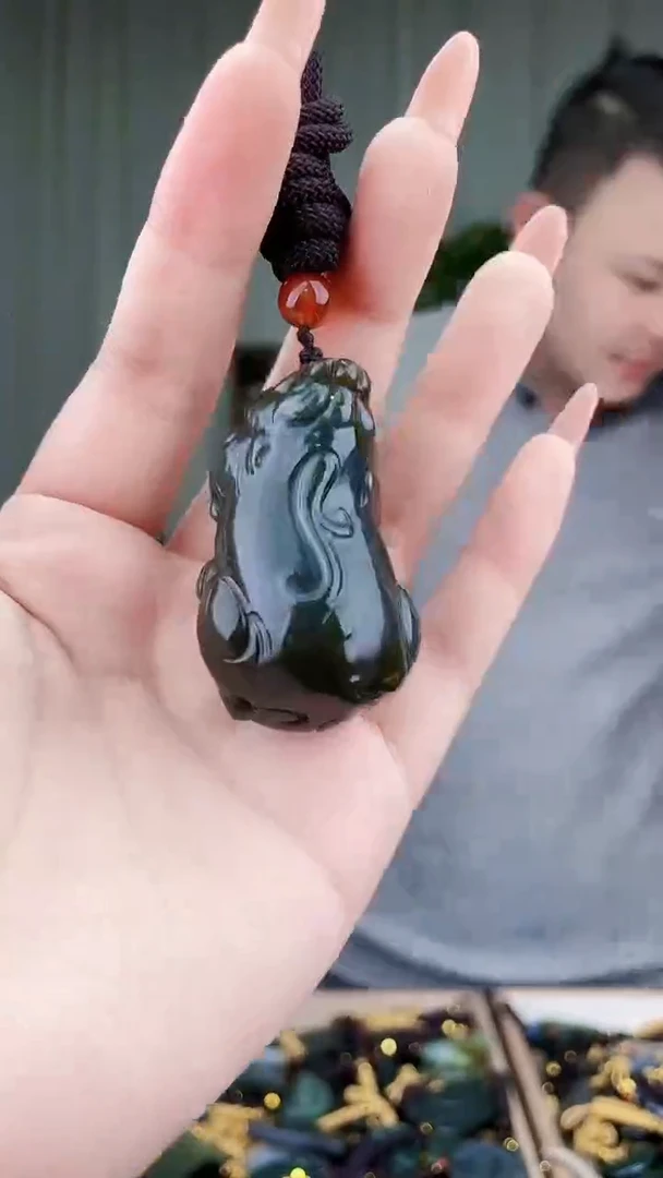 未镶嵌和田玉挂件和田玉拍一发一，多样性发货！