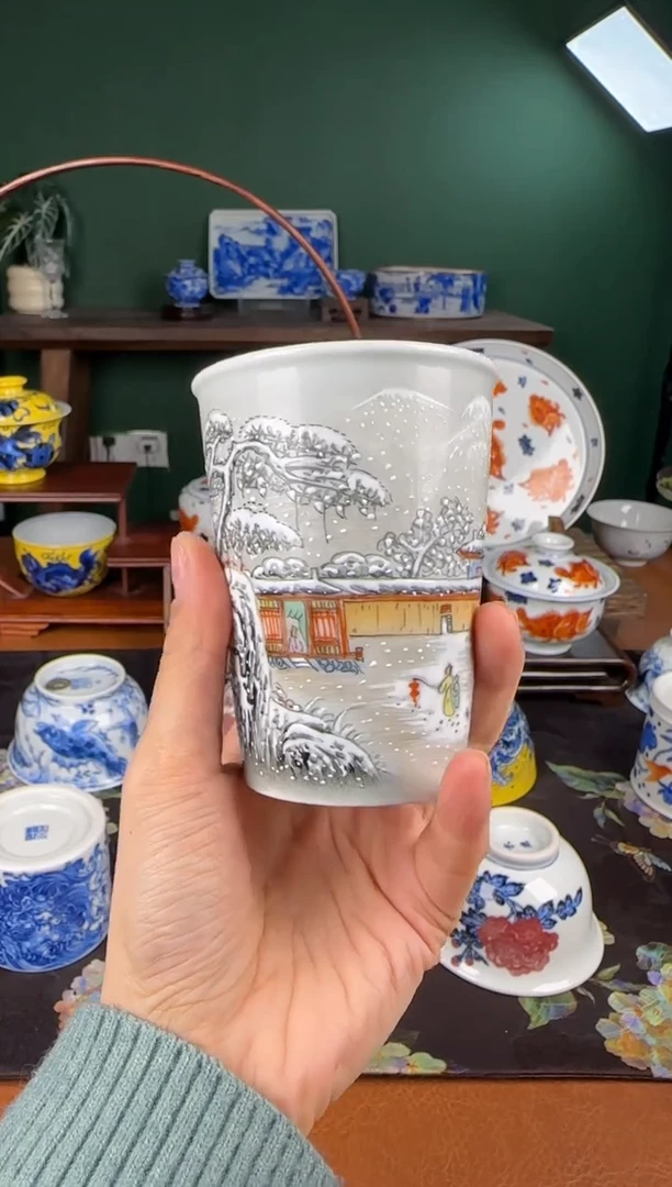 杯艺汉粉彩。 雪景。 小可乐杯