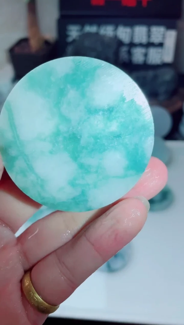 翡翠未镶嵌颈饰1554.....