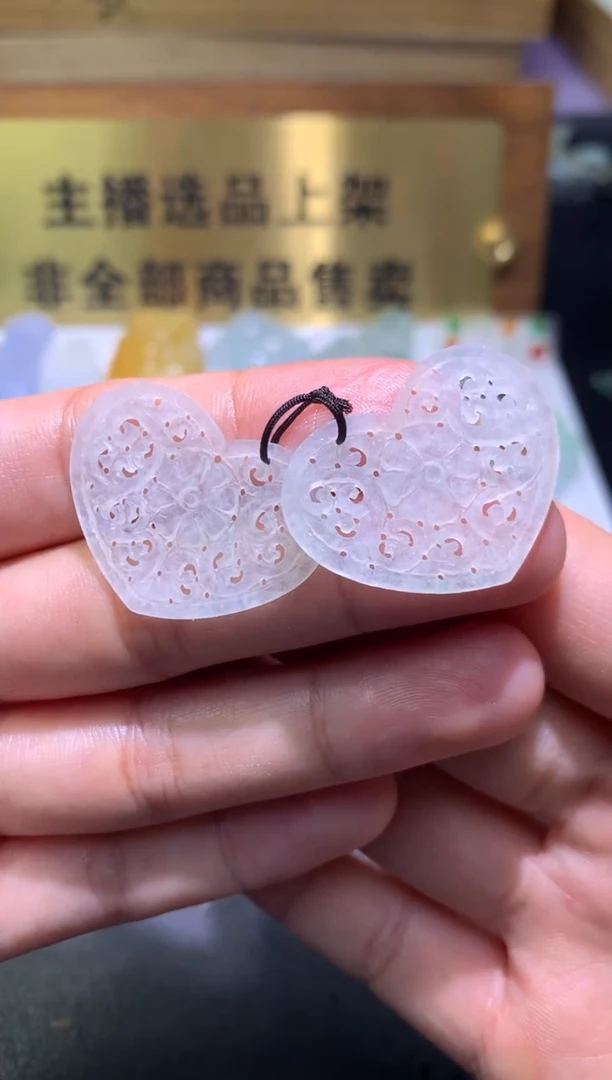 【闪购商品】定制翡翠未镶嵌毛货