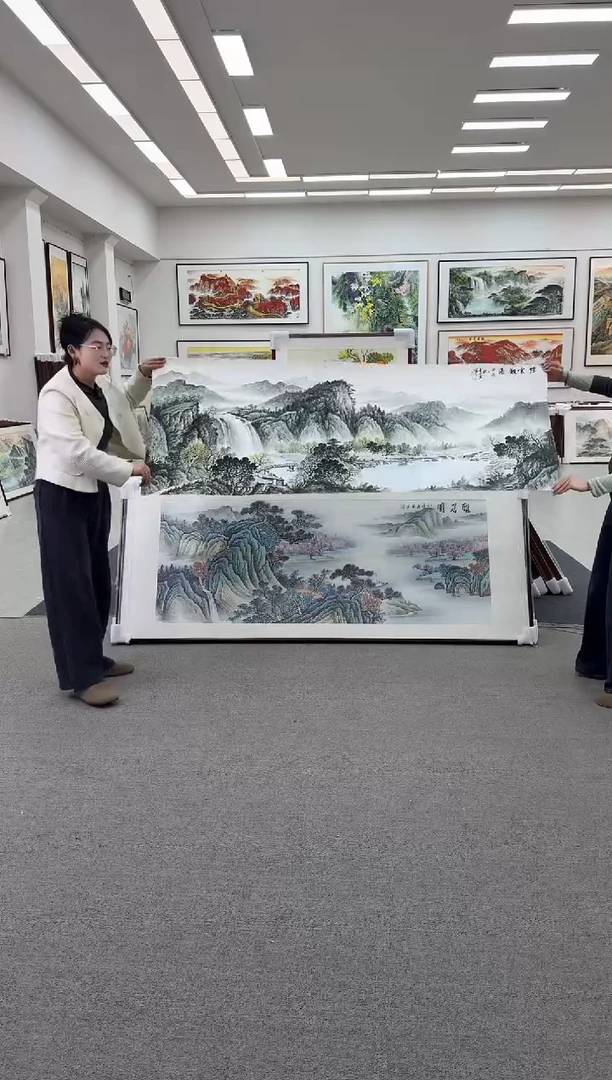 国画手绘 烟云观瀑 219*88