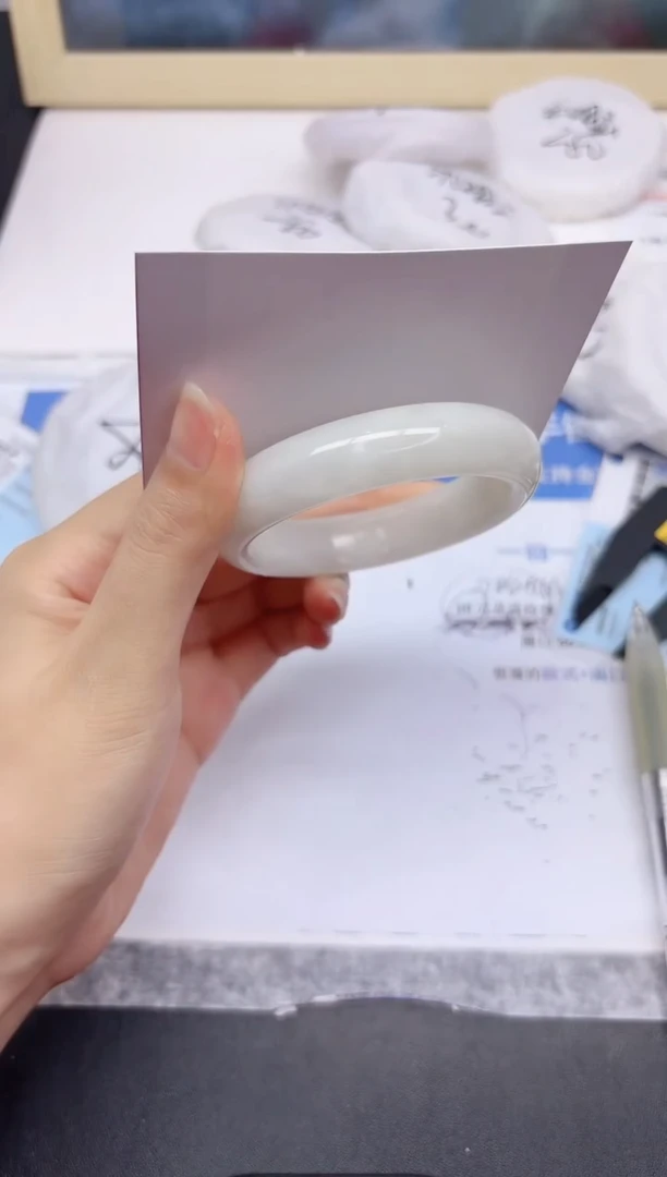 和田玉手镯未镶嵌144-54.6