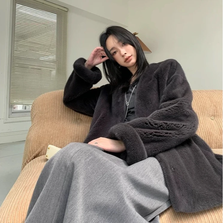 【叁晚晚】新款天鹅绒级水貂V领百搭挽袖皮草秋冬女外套