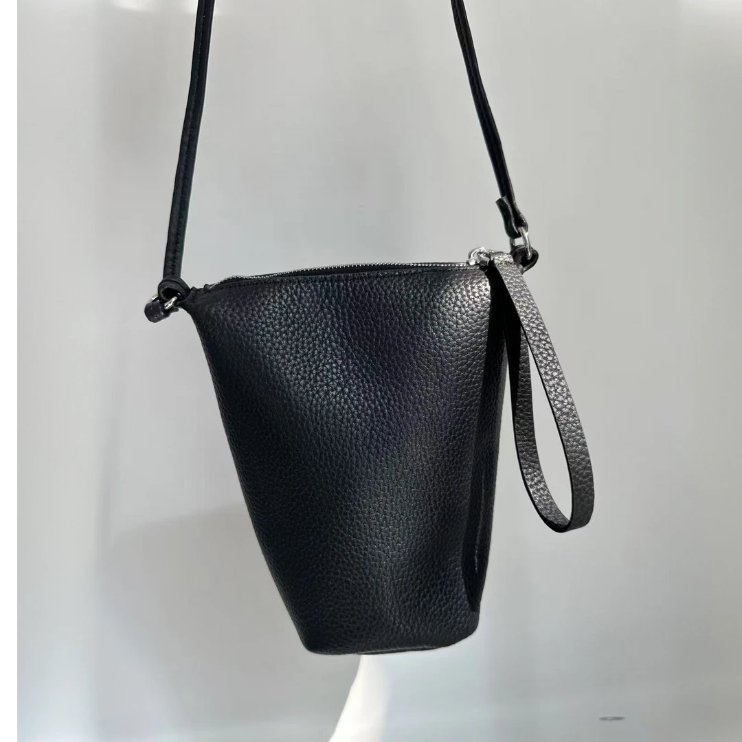 【牛皮手机包】女士纯色休闲时尚简约AW421