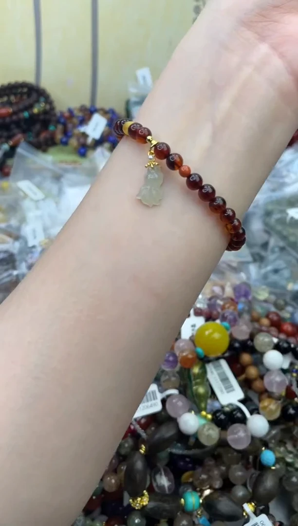 手链血珀未镶嵌338