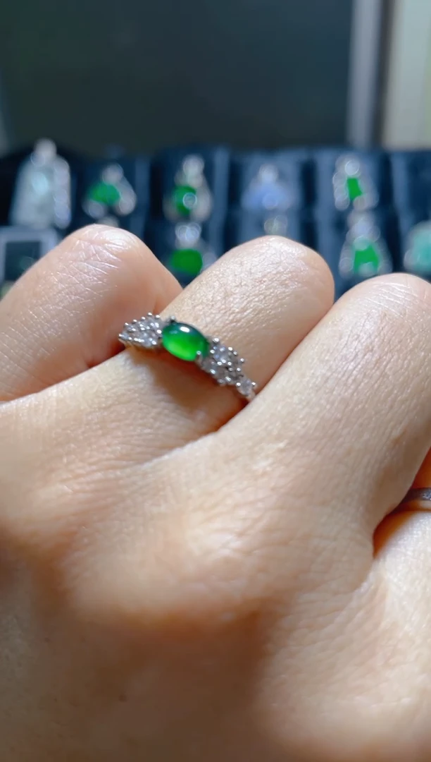 未镶嵌戒指翡翠天然翡翠多样性发货