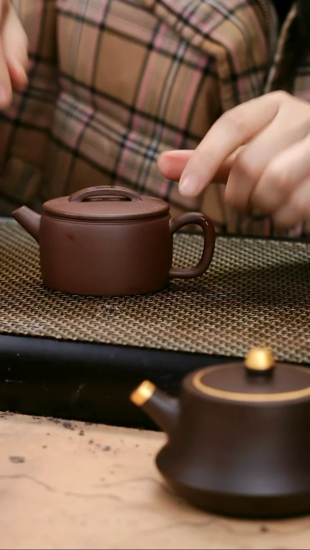 茶壶紫砂深井老紫泥精工平底小汉瓦120cc